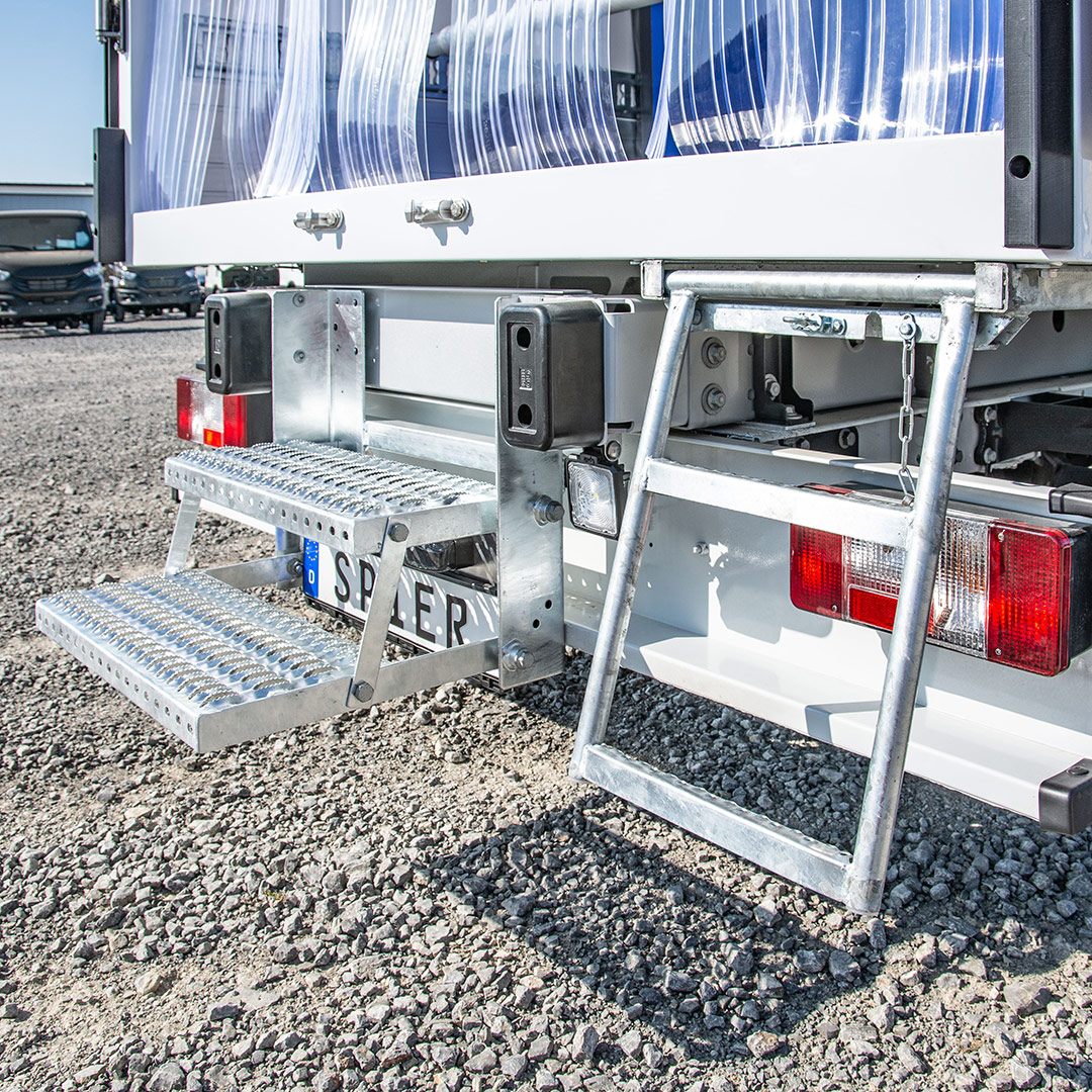 Bild SAIC MAXUS Deliver 9 mit SPIER Athlet Thermo Kühl-Kofferaufbau