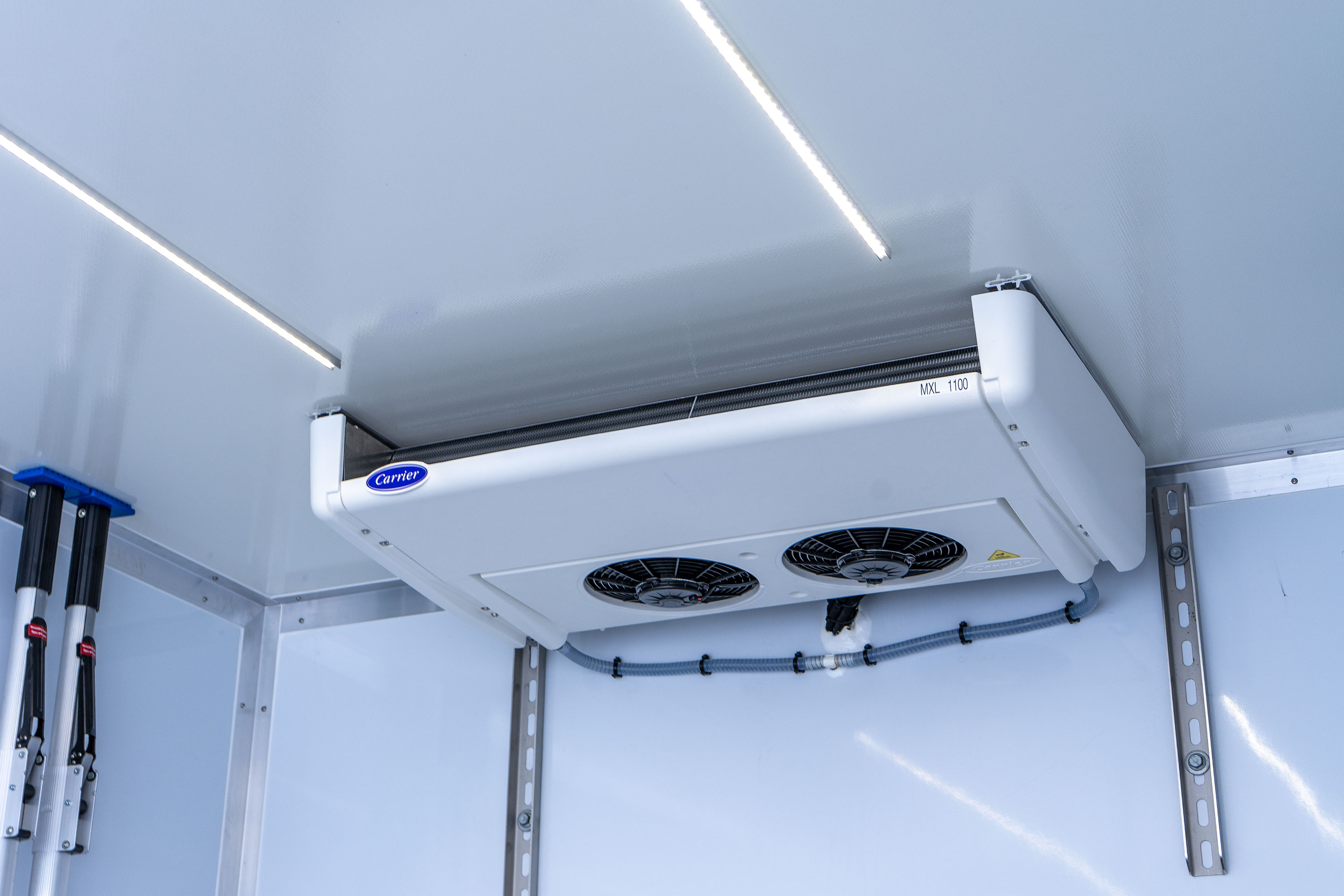 Bild Mercedes-Benz Sprinter 519 RWD + SPIER Athlet Thermo Kühl-Kofferaufbau/LBW