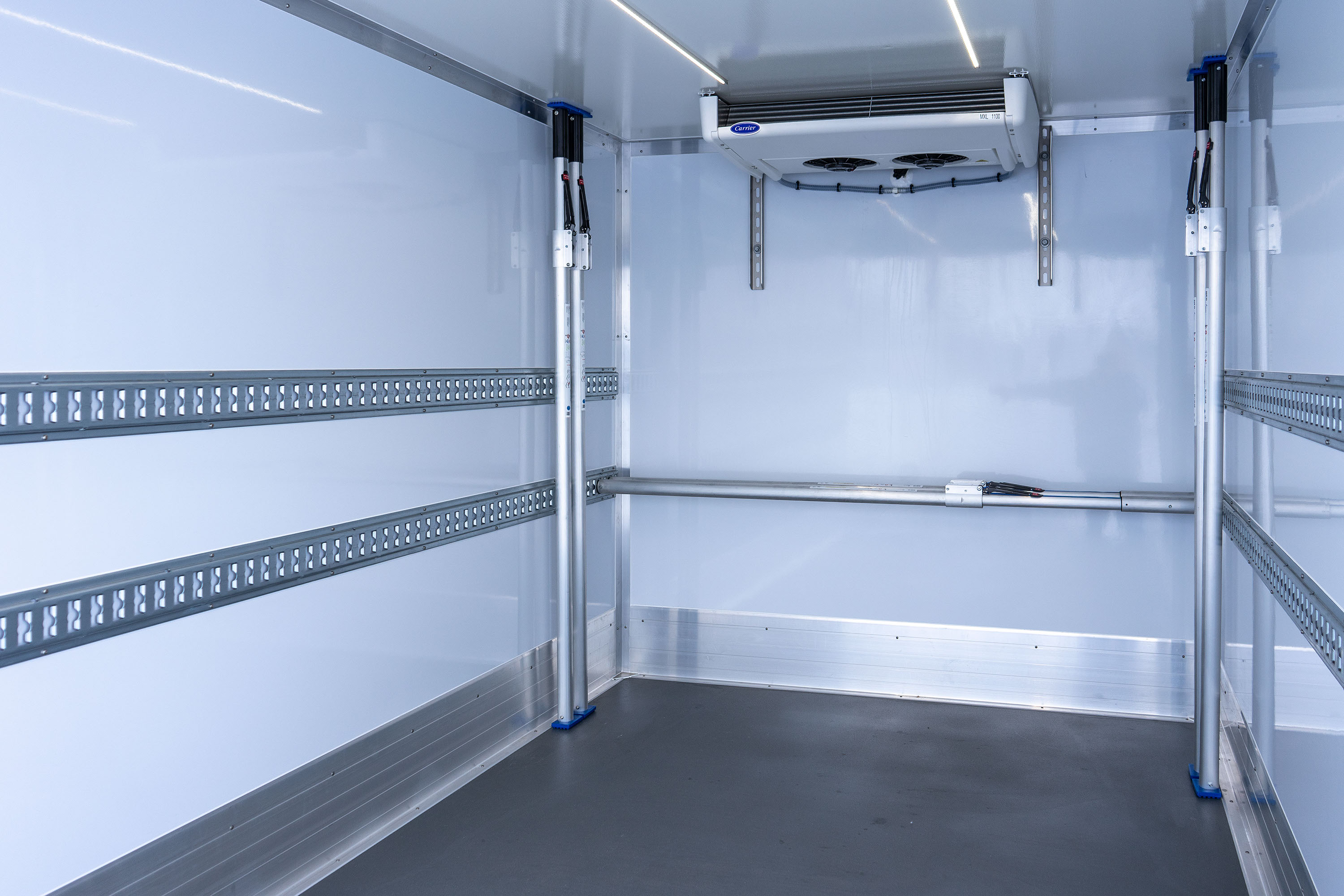 Bild Mercedes-Benz Sprinter 519 RWD + SPIER Athlet Thermo Kühl-Kofferaufbau/LBW