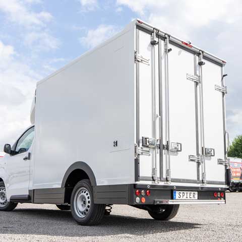 Bild TOYOTA PRO Ace (BEV) mit SPIER Athlet Thermo Kofferaufbau