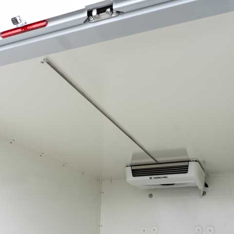 Bild TOYOTA PRO Ace (BEV) mit SPIER Athlet Thermo Kofferaufbau